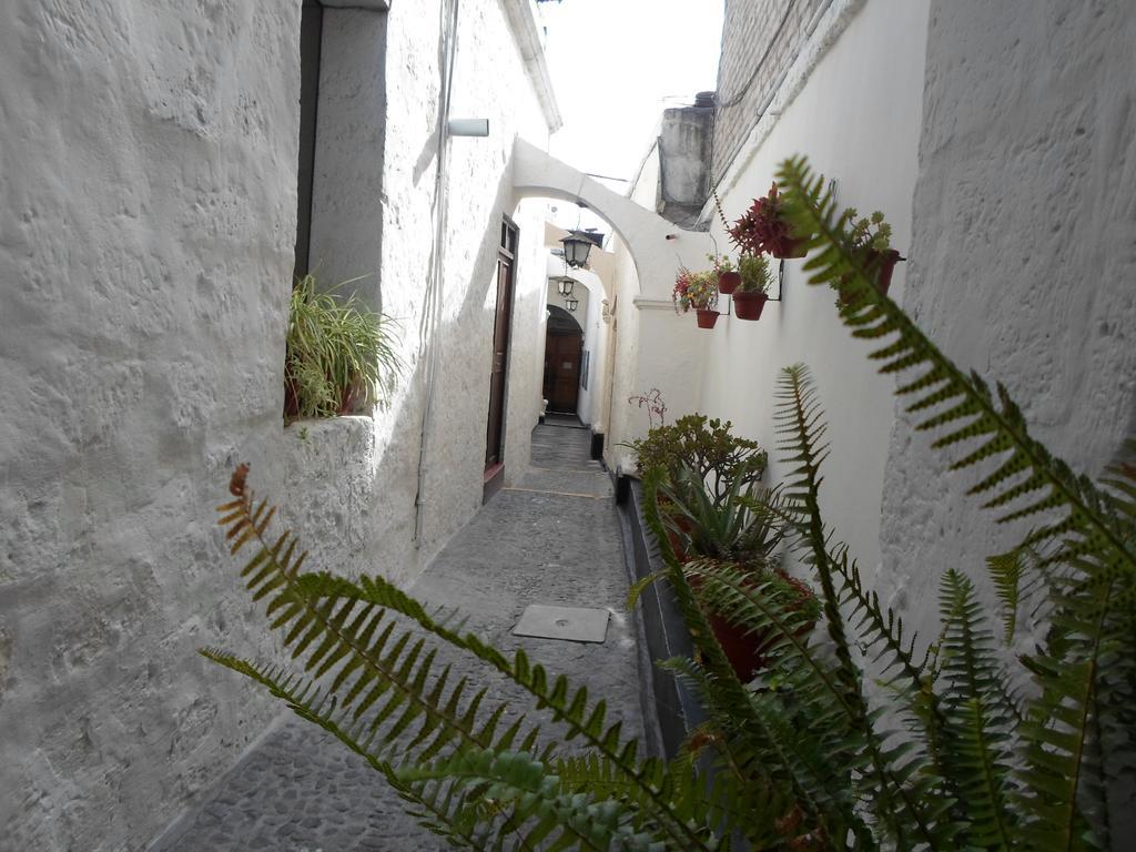 La Casa De Sillar Hostel & Foods Arequipa Exterior photo